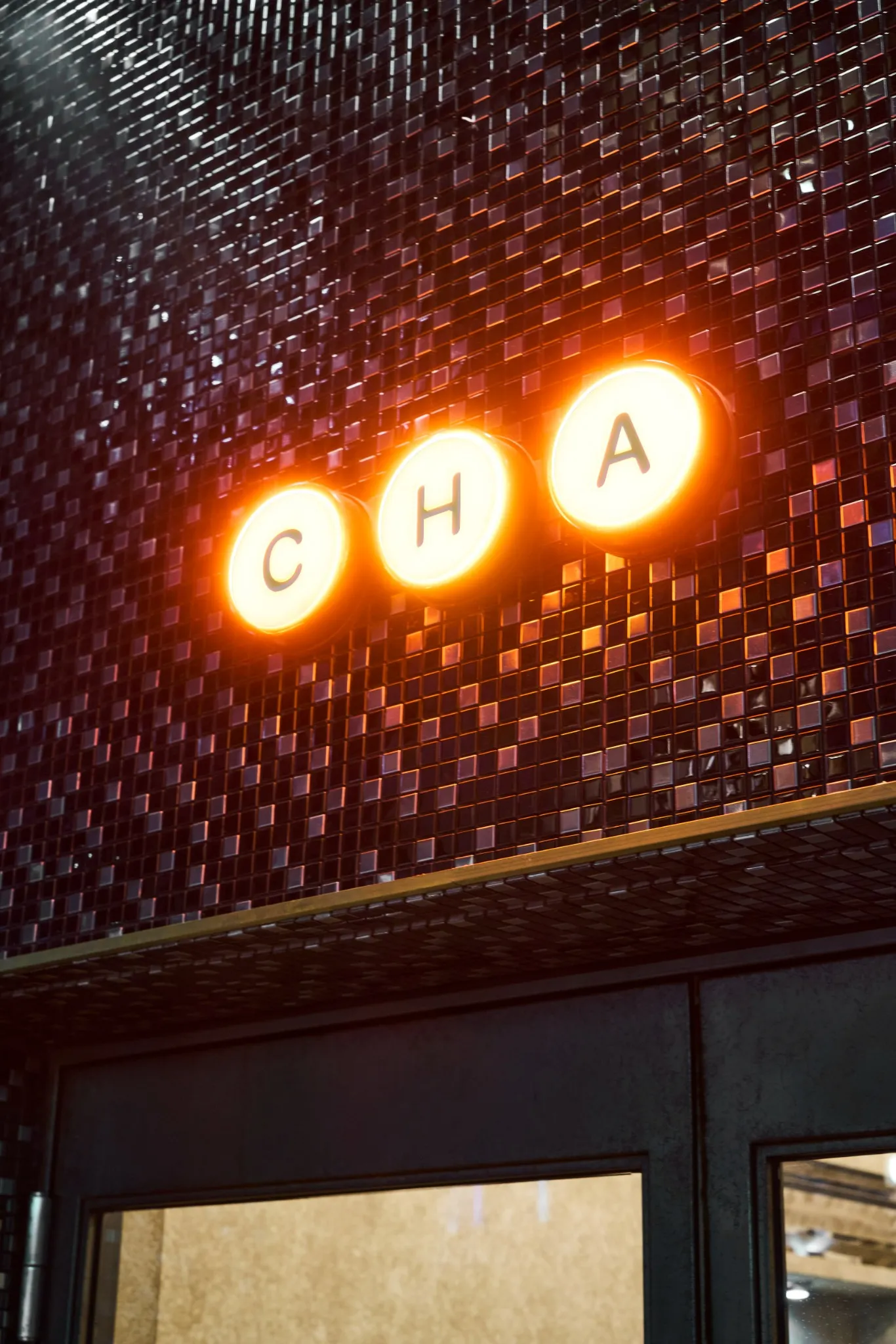 CHA 恵比寿店 スライダー画像1